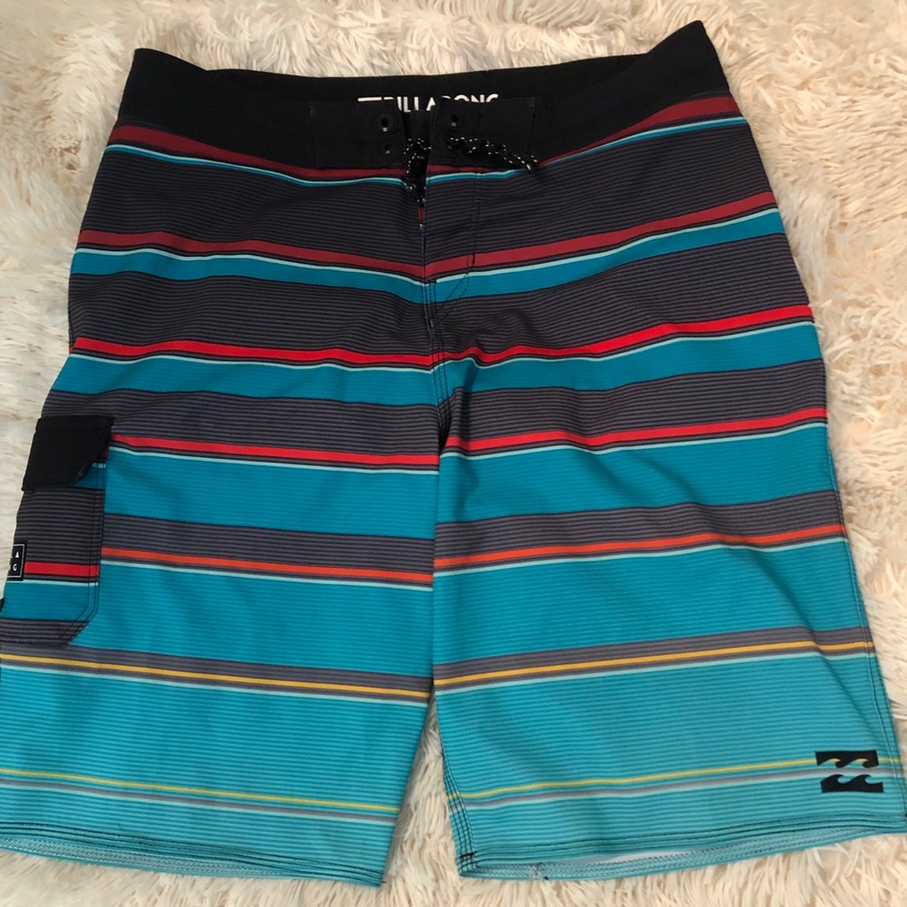 Billabong Men’a Board Shorts